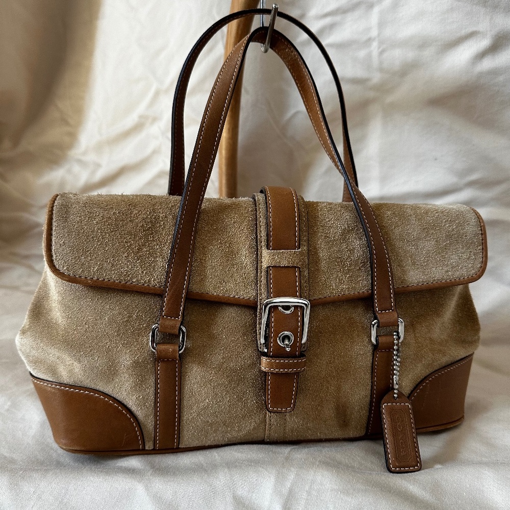 SOLD- COACH CARRYALL HAMPTONS SMALL TAN SUEDE & LEATHER SATCHEL BAG